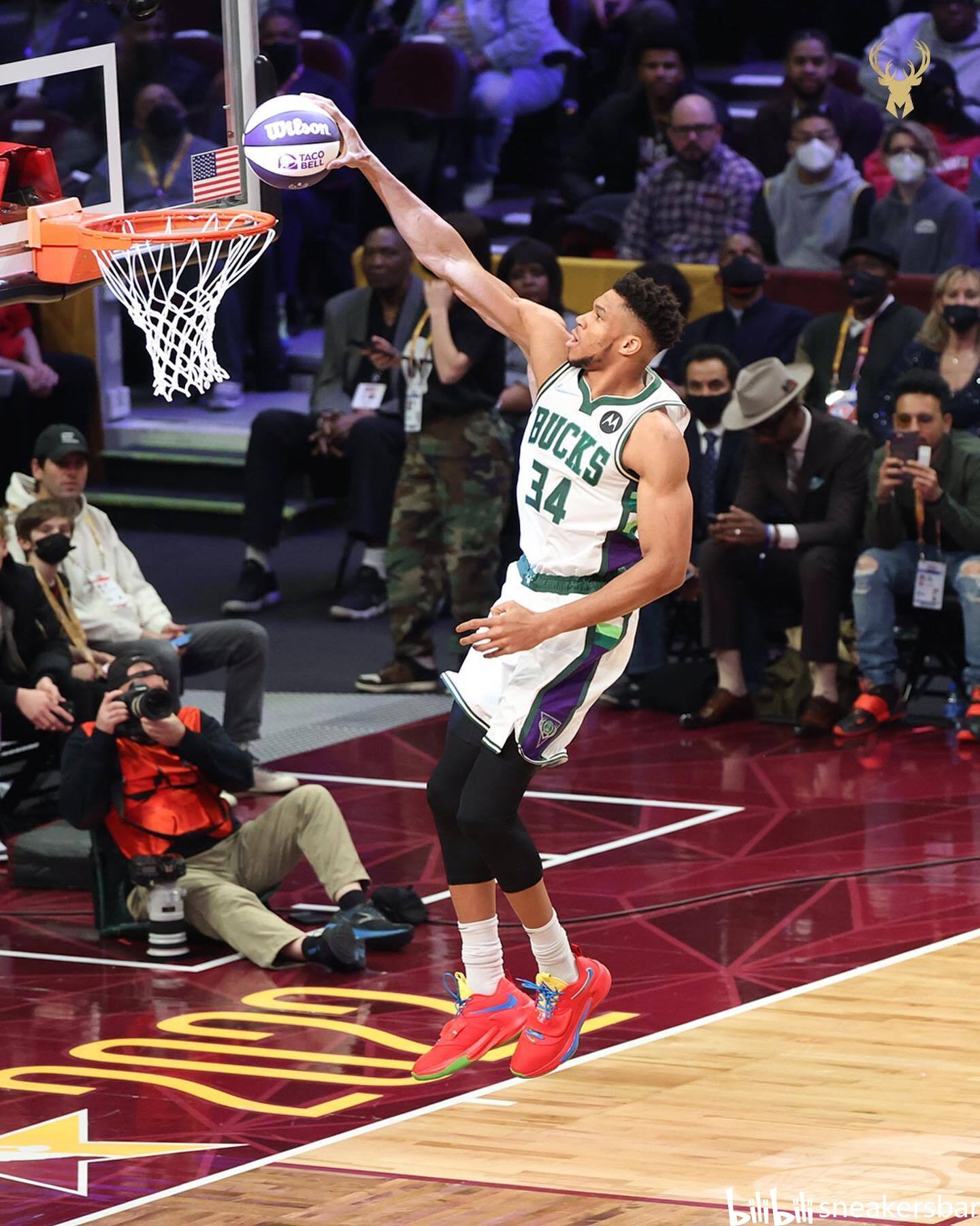 代足球中有 代足球中有