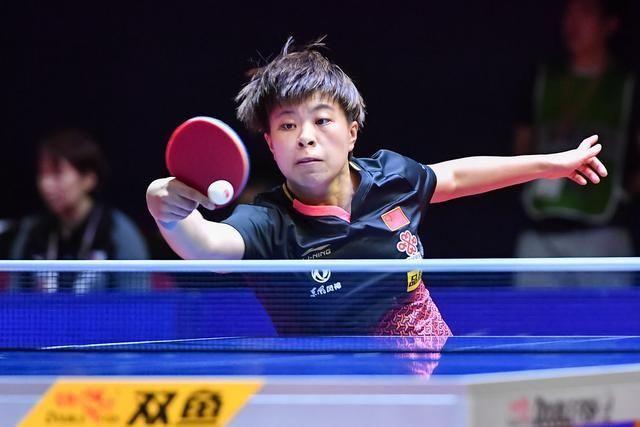 不仅是球迷 不仅是球迷